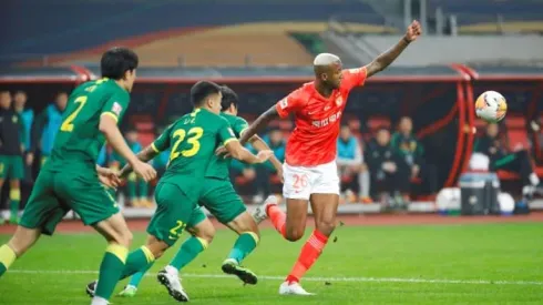 Paulinho sends Cannavaro's Evergrande into China title decider