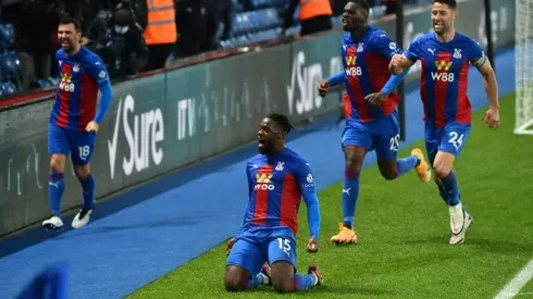 Tottenham let points slip away in draw at Crystal Palace