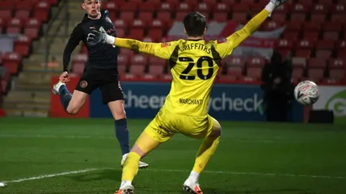 Man City survive huge FA Cup scare, Arsenal crash out