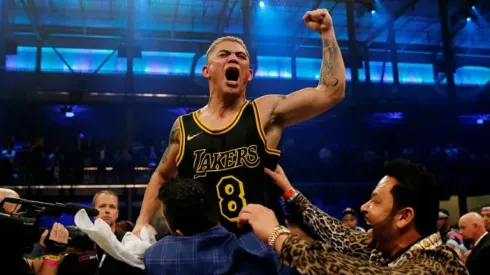 Diaz defends junior-lightweight crown against Rakhimov