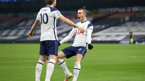 Mourinho praises Spurs after reaching 100 goals this season