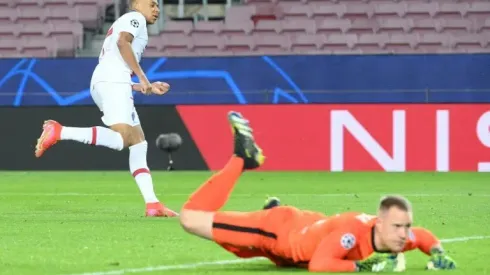 'Remontada' repeat unlikely but Barca can regain dignity against PSG