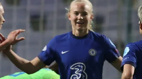Harder strikes for Chelsea against old club, Lyon win in Women's Champions League