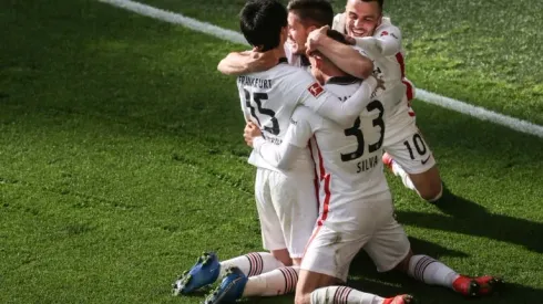 Silva grabs late winner as Frankfurt stun Dortmund