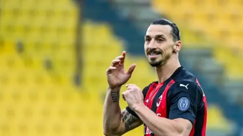Ibrahimovic signs new Milan deal to take him past 40th birthday