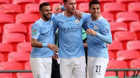 Man City outclass Tottenham to retain League Cup