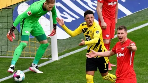 Bayern Munich win Bundesliga title as Dortmund beat Leipzig