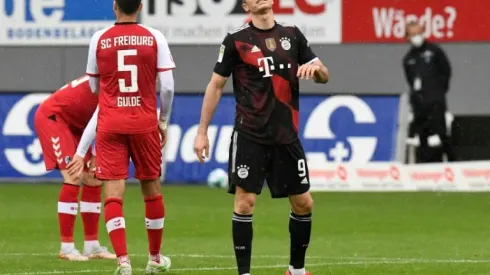 Lewandowski poised to make Bundesliga history as Bayern welcome back fans