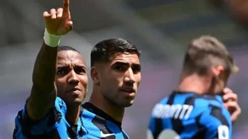 Young scores first goal of season in Inter's winning finale as fans return