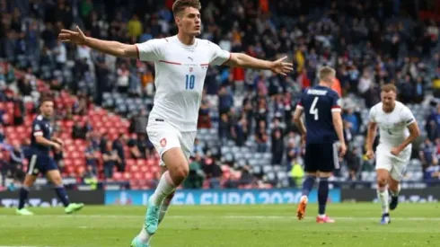 Scotland stunned by Czechs' Schick on Euro return