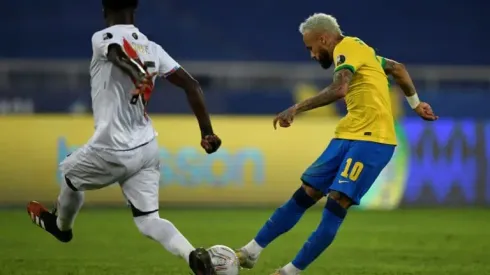 Neymar inspires Brazil to cruise past Peru in perfect Copa start