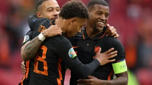 Wijnaldum double as Dutch complete perfect Euro 2020 group phase