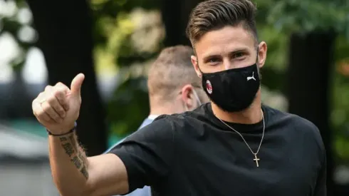 France forward Giroud completes AC Milan move