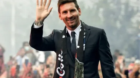 Pochettino hails "incredible" Messi