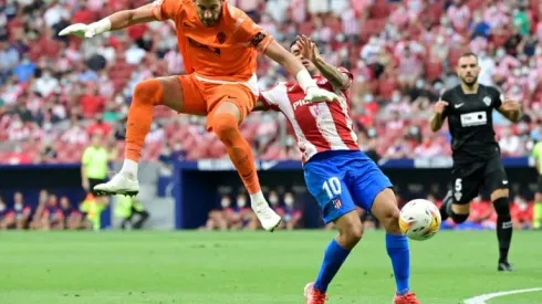 Correa bags winner again as Atletico edge Elche