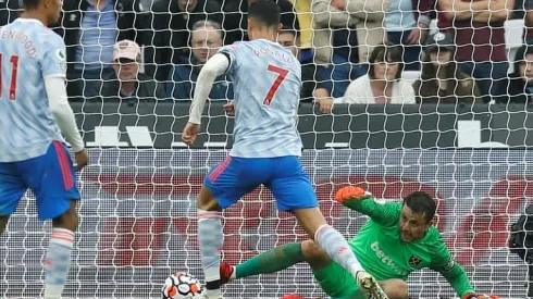 Ronaldo scores before Lingard grabs winner against West Ham