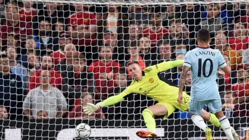 Man Utd crash out of League Cup, Spurs, Chelsea advance