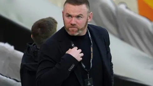 Rooney pledges to stay with troubled Derby