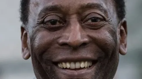 Pele feeling 'better' following tumor surgery