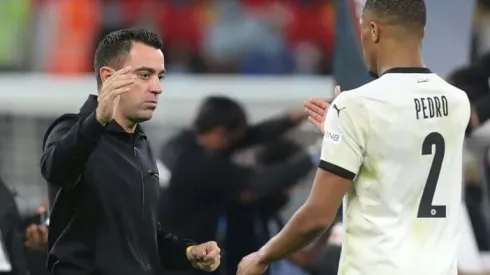 Xavi leads candidates to replace sacked Koeman at Barcelona