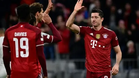 Bayern reach last 16 as 100-man Lewandowski hits hat-trick