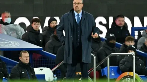 Under-pressure Benitez wants Everton to learn from Arteta example