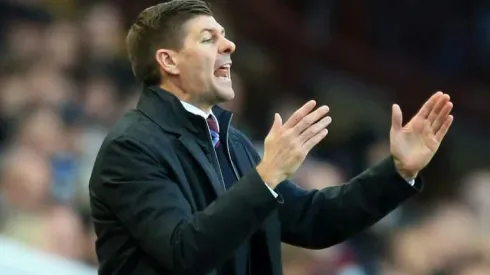 Gerrard would swap Liverpool hero status for Villa win on Anfield return
