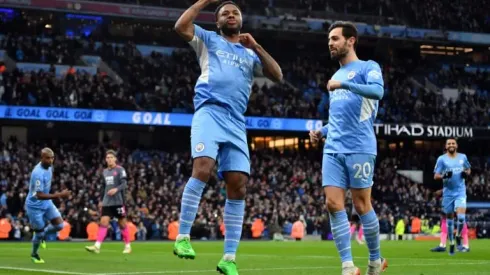 Six of the best for Man City as Chelsea get back on track