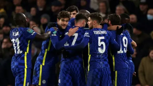 Chelsea take control as Spurs splutter in League Cup semi
