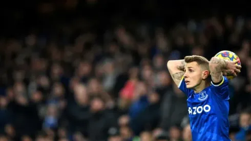 Everton boss Benitez says France defender Digne has asked to leave