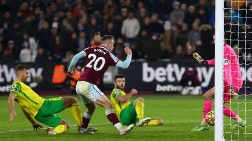 Bowen at the double as West Ham return to top four