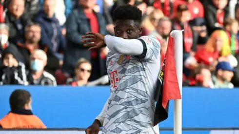 Bayern's Davies has 'slight heart inflammation' after Covid