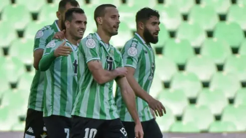 Betis knock out rivals Sevilla after suspended game resumes in 39th minute without fans