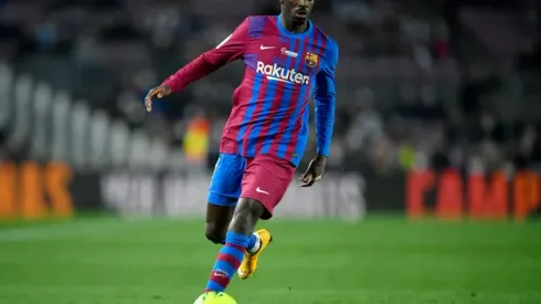 Dembele must sign new deal or leave Barca, says Xavi