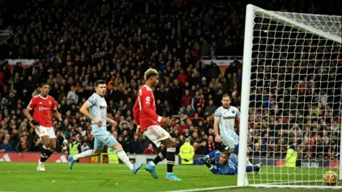 Rashford sends Man Utd into Premier League top four