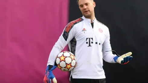Neuer returns to rally Bayern defence in Salzburg clash