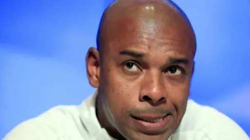 Manchester City captain Fernandinho suprises Guardiola by announcing exit