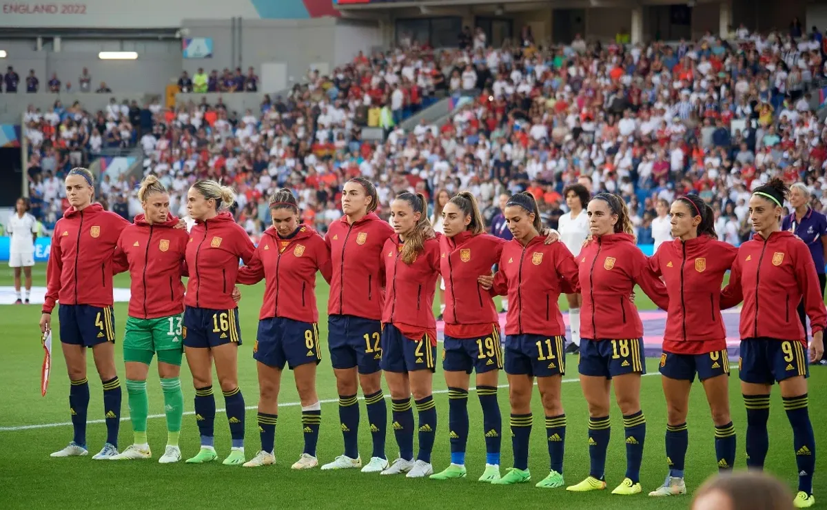 Spain women's team players resign over issues with head coach