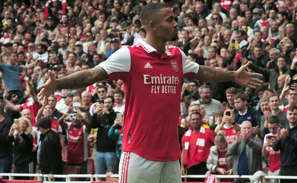 Arsenal extend Adidas kit deal until 2030 on eve of derby win