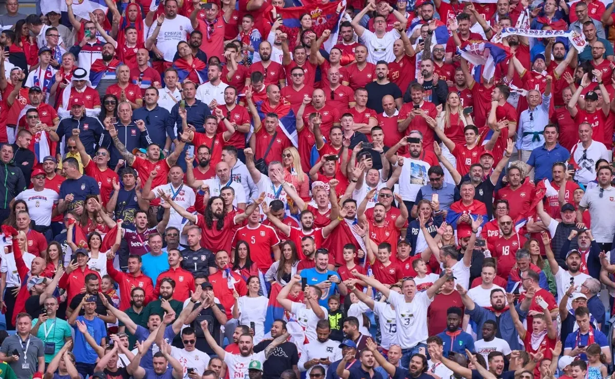 Serbia fans sang about killing Albanians, says report