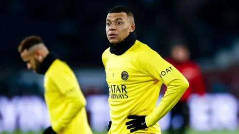 Mbappé injury could force no-show against Bayern, says report