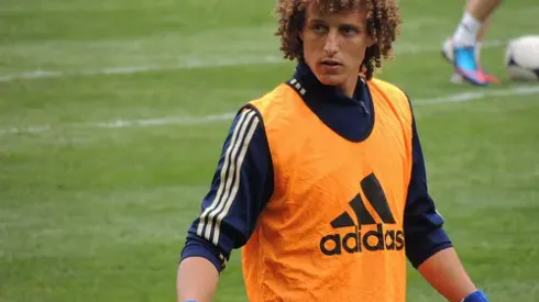 Official: PSG Agree Fee With Chelsea’s David Luiz for £50million to Break World Record Fee For Defender