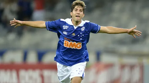 Lucas Silva Dashes Arsenal Hopes