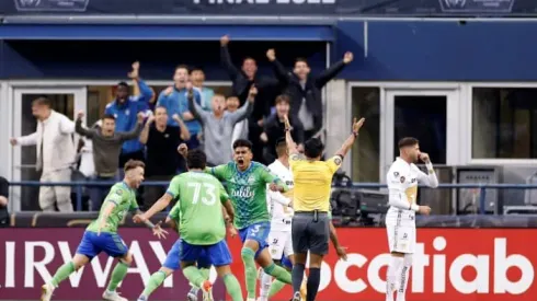 Seattle defeat Pumas UNAM to win CONCACAF Champions League