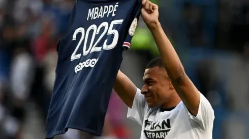 Mbappe in position of power at PSG after agreeing to new deal