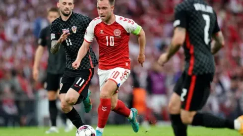 Eriksen caps remarkable comeback by signing for Man Utd
