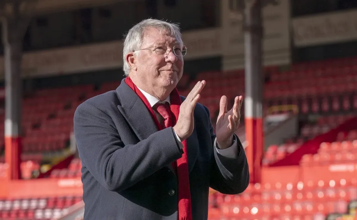 Sir Alex Ferguson to receive European cup medal after 40 years