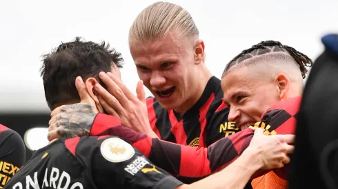 Premier League wrap-up: Man City go top