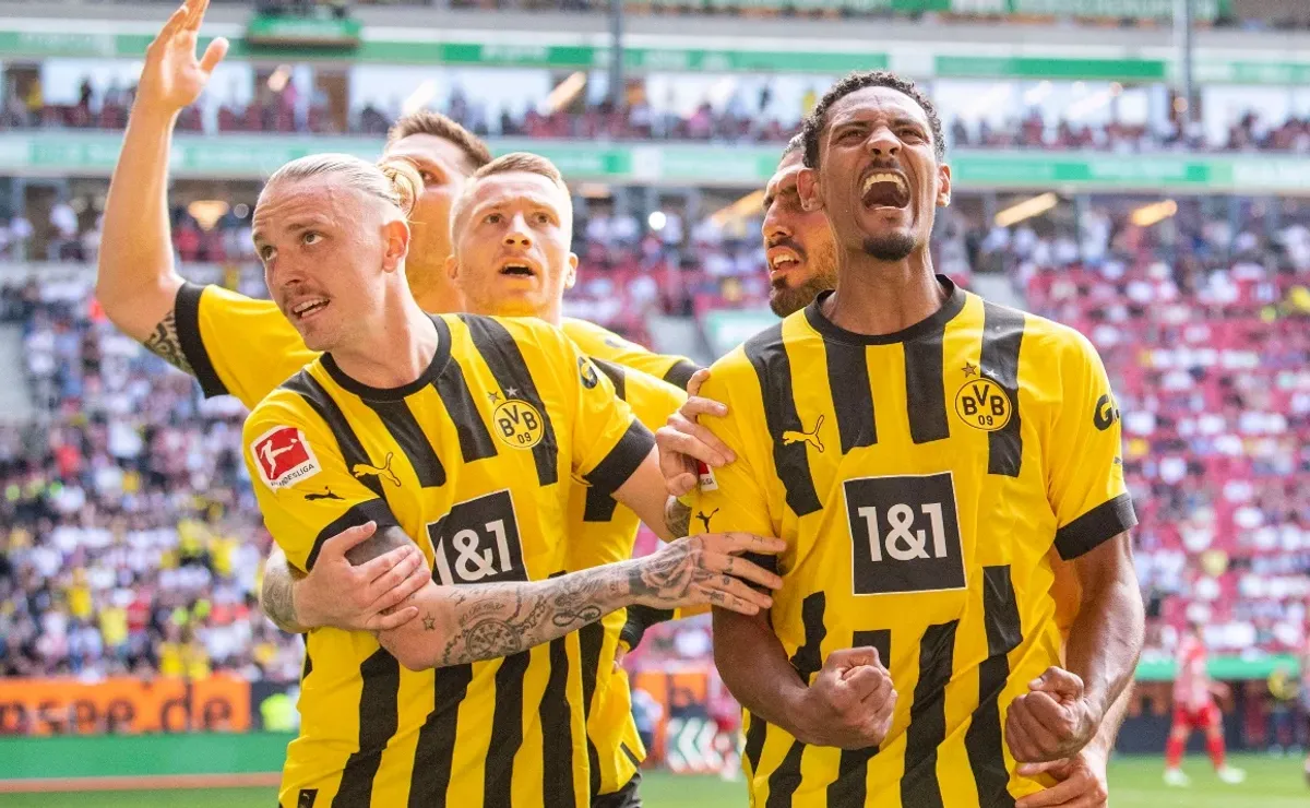 Dortmund need final day win to claim Bundesliga title