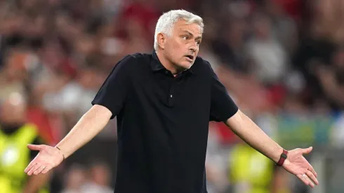 Mourinho receives another suspension for ref abuse